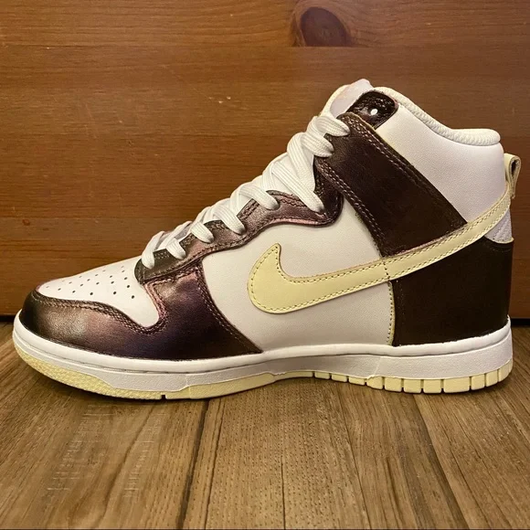 😈NEW😈 CUSTOM WMNS NIKE DUNK HI NEW WITHOUT BOX - Picture 8 of 14